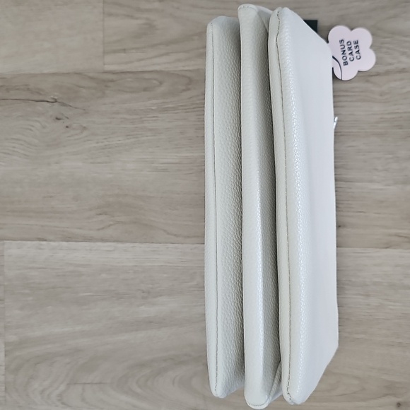 NWT Nanette Lepore Triple Section Crossbody Bag Rice-Multi Magnolia - Picture 14 of 14